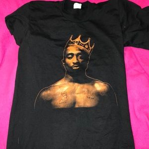 Tupac shirt